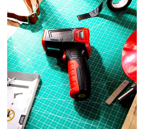 Инфракрасный пирометр (термометр) с цветным дисплеем Deli DL333380A