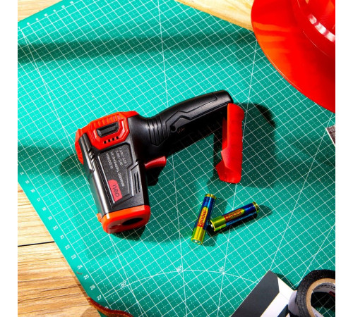 Инфракрасный пирометр (термометр) с цветным дисплеем Deli DL333380A