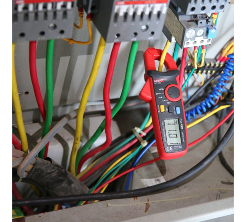 Токоизмерительные клещи UNI-T UT210B