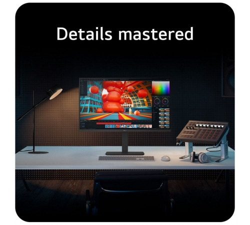 Монитор 31.5" LG 32U720A-B VA, 3840x2160, 60Hz, 5ms, 250сd/m, 3000:1, HDR10, 2xHDMI(2.0), DP(1.4), Type-C(PD-90W), 2xUSB3.0, HAS, Swivel, ExPSU, Speakers, Vesa 100, Black