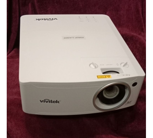 Инсталляционный проектор Vivitek DH4661Z