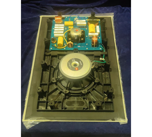 Встраиваемая акустическая система JBL Synthesis SCL-4