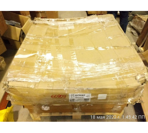 Аксессуар для размещения двух панелей Chief FCA624B