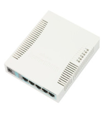 Коммутатор MikroTik CSS106-1G-4P-1S