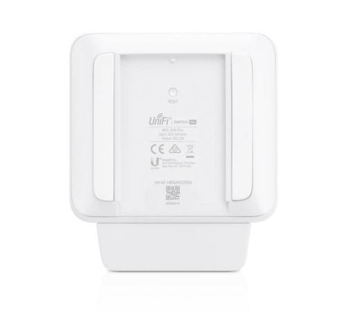 Коммутатор Ubiquiti UniFi Switch Flex