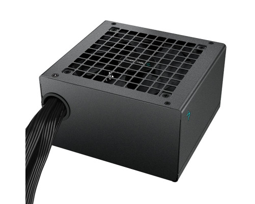 Блок питания 750 Вт Deepcool GamerStorm PK750D (R-PK750D-FA0B-WGEU) Блок питания 750 Вт Deepcool GamerStorm PK750D (R-PK750D-FA0B-WGEU)