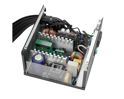 Блок питания 750 Вт Deepcool GamerStorm PK750D (R-PK750D-FA0B-WGEU) Блок питания 750 Вт Deepcool GamerStorm PK750D (R-PK750D-FA0B-WGEU)